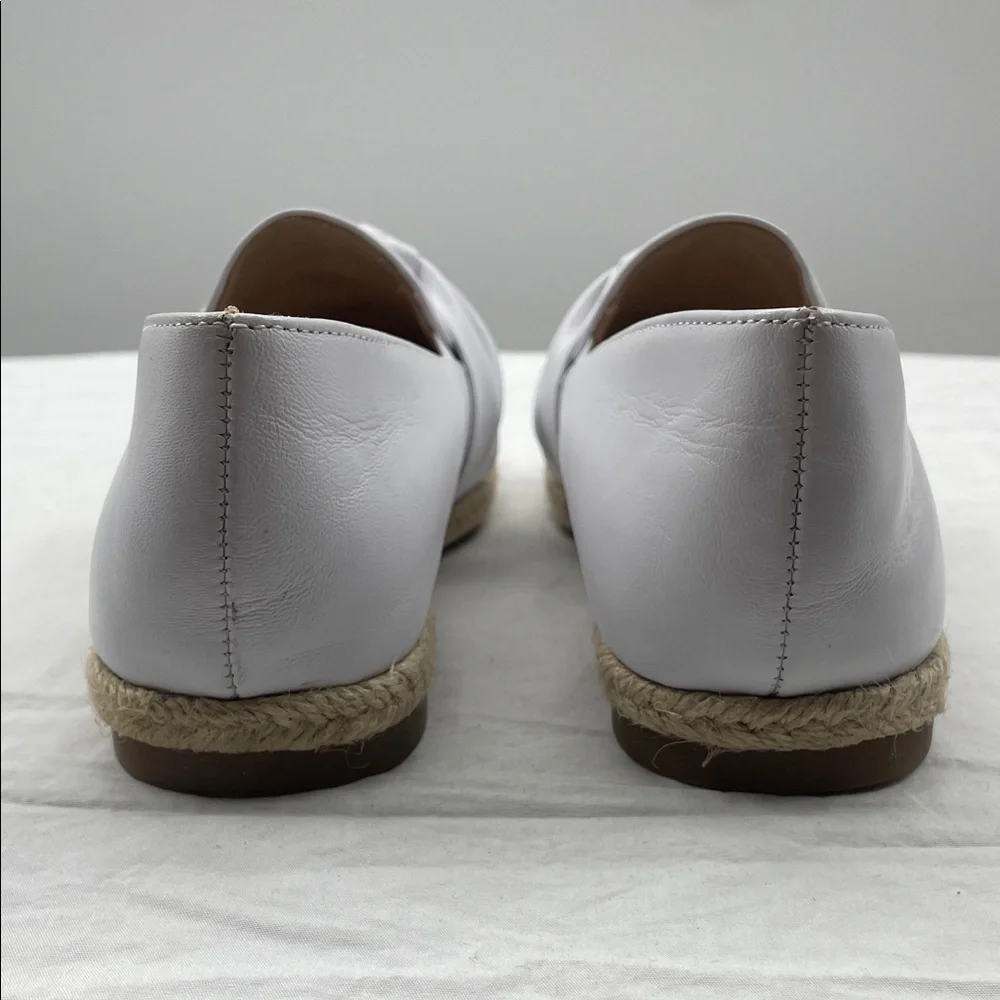 NEW! Isaac Mizrahi White Leather Espadrille Loafers with Bow. 6.